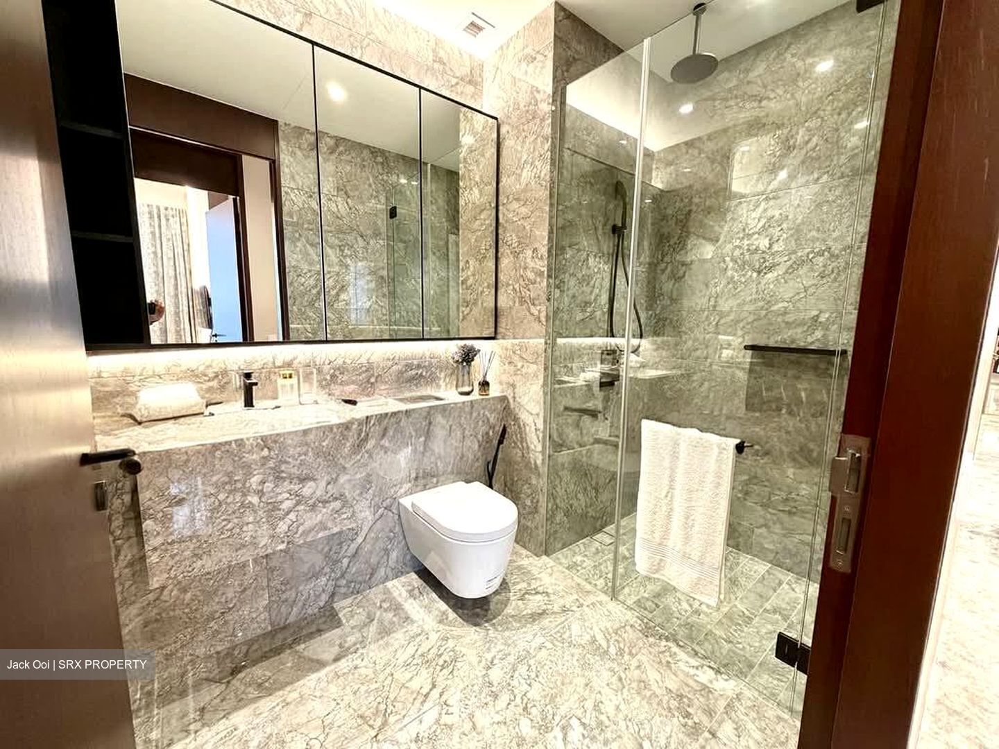 Jervois Privé (D10), Apartment #611960951